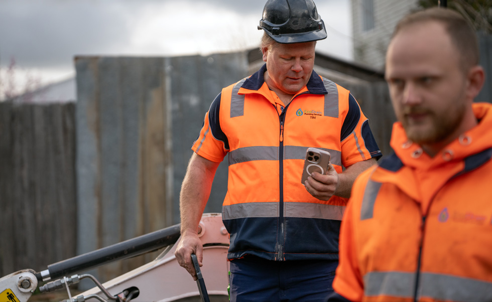 iPhone and iPad support Tim on site.