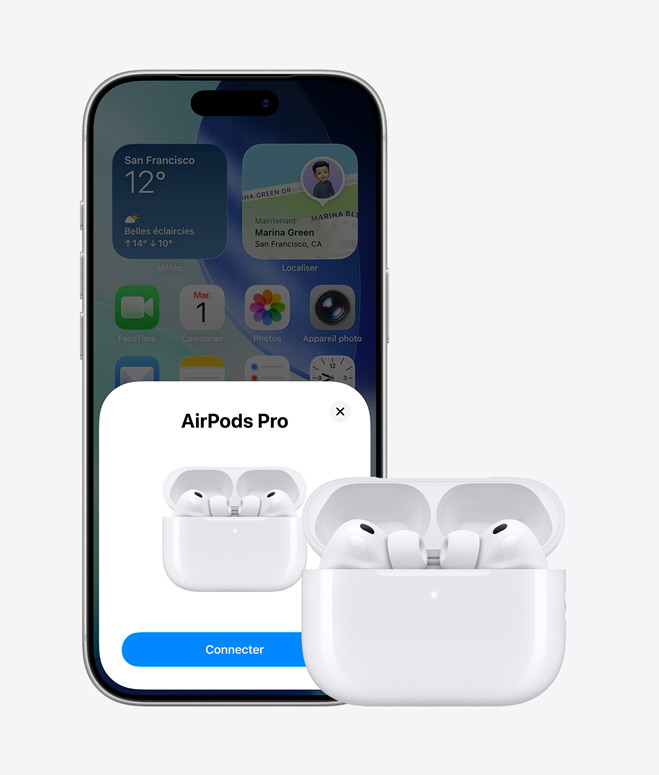 Face avant d’un iPhone, affichant le message de connexion d’une paire d’AirPods, AirPods disposés dans un boîtier ouvert à côté de l’iPhone