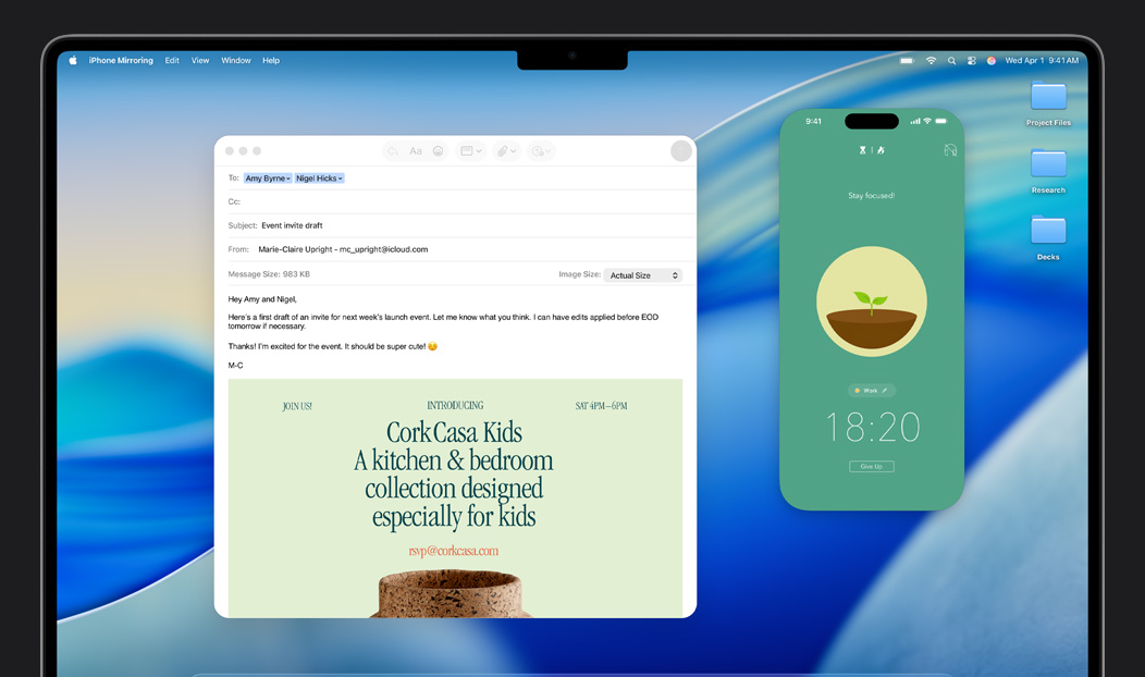 MacBook Pro, app Mail abierta, la pantalla de un iPhone duplicada en la pantalla de la MacBook Pro muestra la app Forest