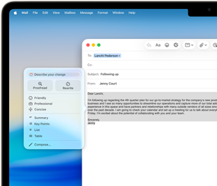„MacBook Air“ ekranas, kuriame rodomi „Apple Intelligence“ rašymo įrankiai, naudojami el. laiškui rašyti