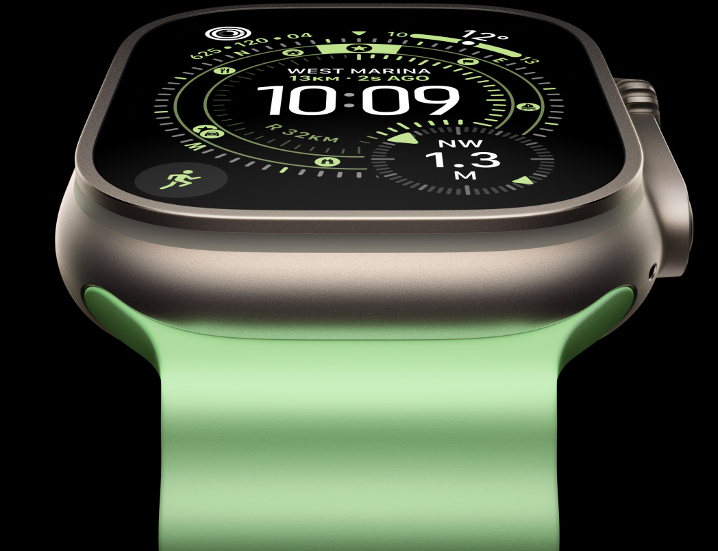 Apple Watch Ultra 3, titāna ietvars, dabīga krāsa, kompass Orienteering ciparnīcā, Ocean Band, neona zaļa krāsa