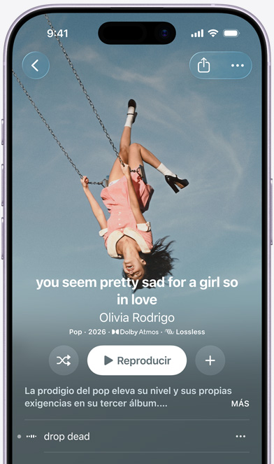 Pantalla de un iPhone que muestra el álbum "You seem pretty sad for a girl so in love" de Olivia Rodrigo en Apple Music