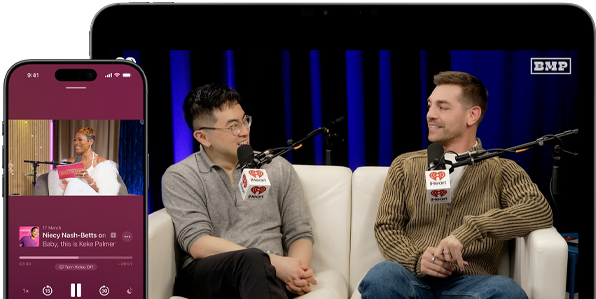 A video podcast episode playing on screen in Apple&nbsp;Podcasts
